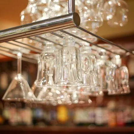 Готель Veris Сонячний Берег